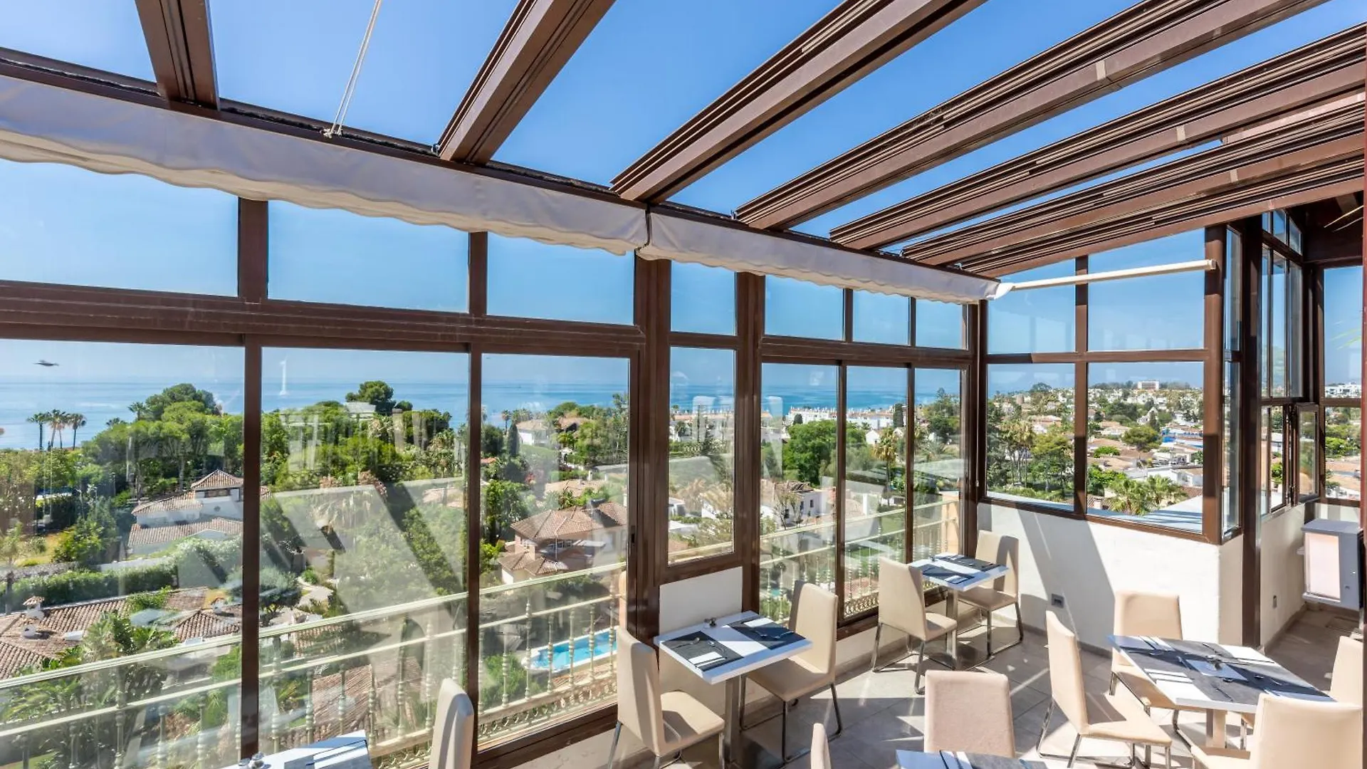 Globales Paraiso Beach Estepona 4*,